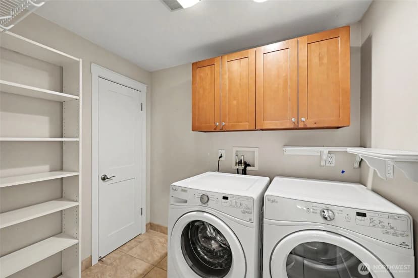 Property photo for 1216 88th Place Ne, Clyde Hill photo 14