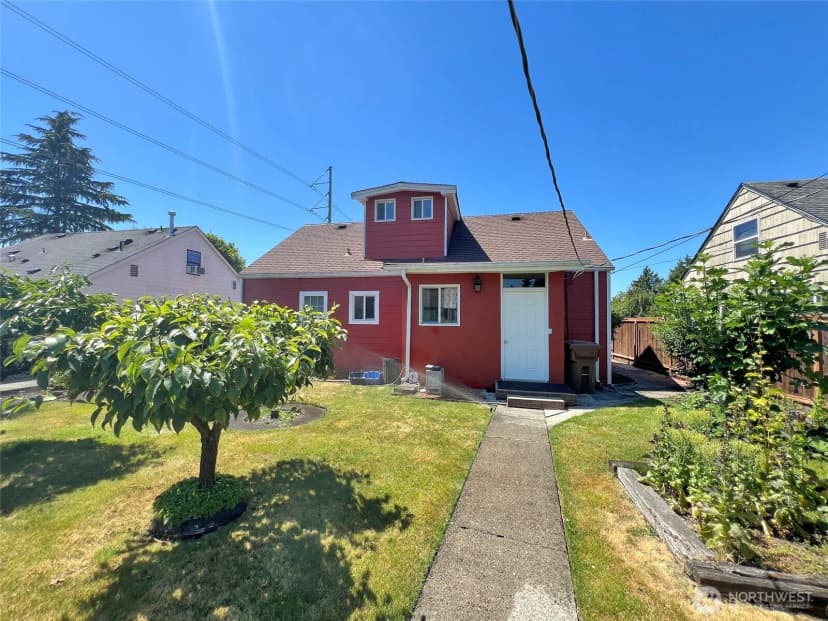 Property photo for 7041 S Fife Street, Tacoma photo 4