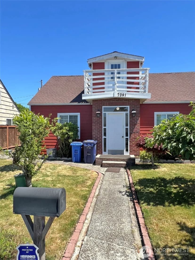 Property photo for 7041 S Fife Street, Tacoma photo 2