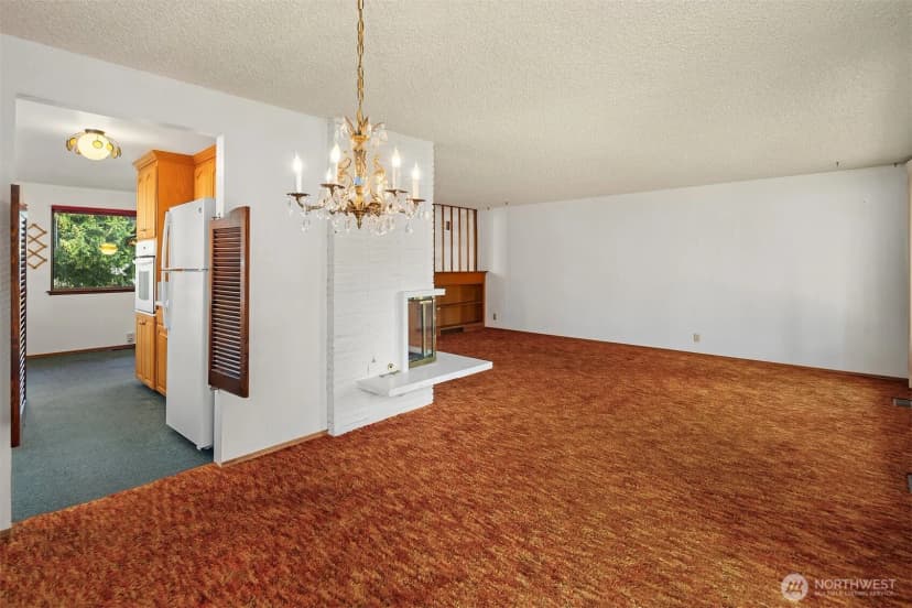 Property photo for 8619 Maple Lane, Edmonds photo 7