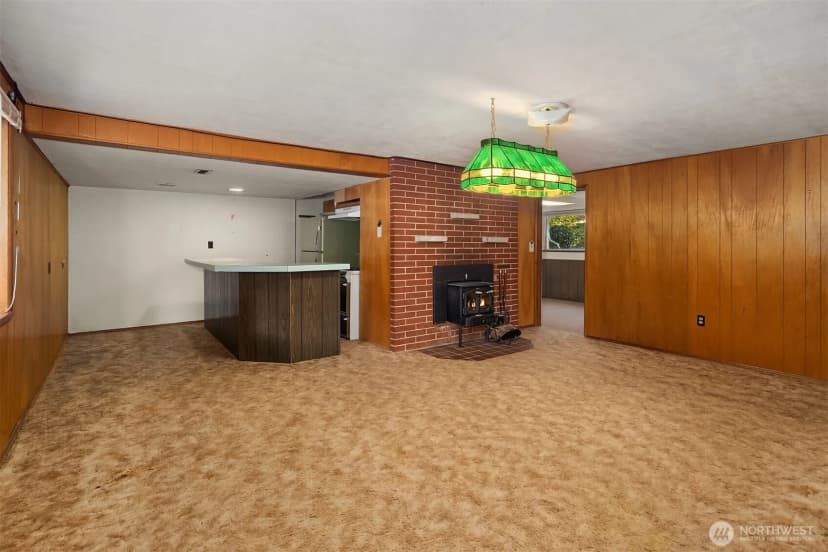 Property photo for 8619 Maple Lane, Edmonds photo 19