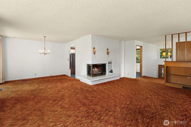 Property photo for 8619 Maple Lane, Edmonds photo 5