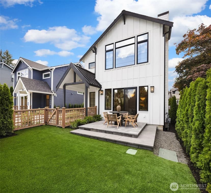 Property photo for 12601 Ne 80th Street, Kirkland photo 40