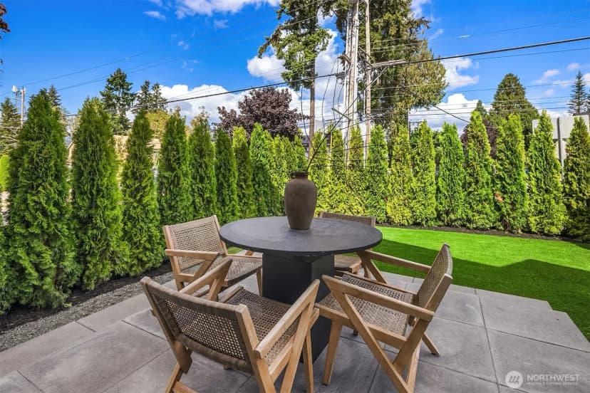 Property photo for 12601 Ne 80th Street, Kirkland photo 11