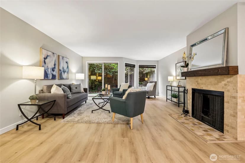 Property photo for 1250 Taylor Avenue N #102, Seattle photo 3