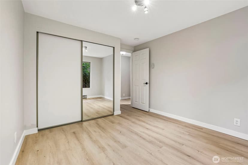 Property photo for 1250 Taylor Avenue N #102, Seattle photo 22