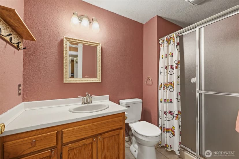 Property photo for 5704 69th Avenue Ct W, University Place photo 16