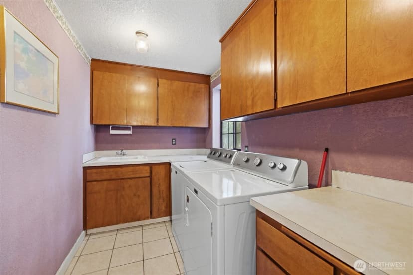 Property photo for 5704 69th Avenue Ct W, University Place photo 17