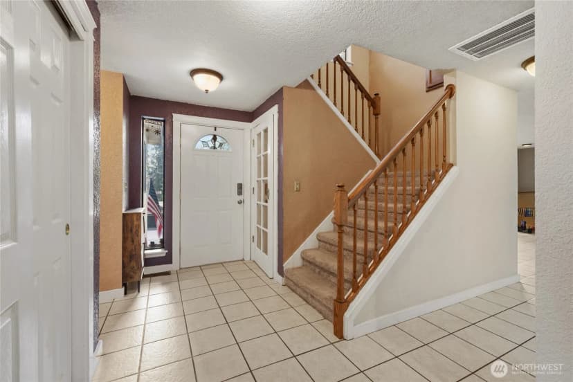 Property photo for 5704 69th Avenue Ct W, University Place photo 18