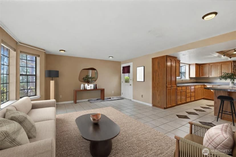 Property photo for 5704 69th Avenue Ct W, University Place photo 13