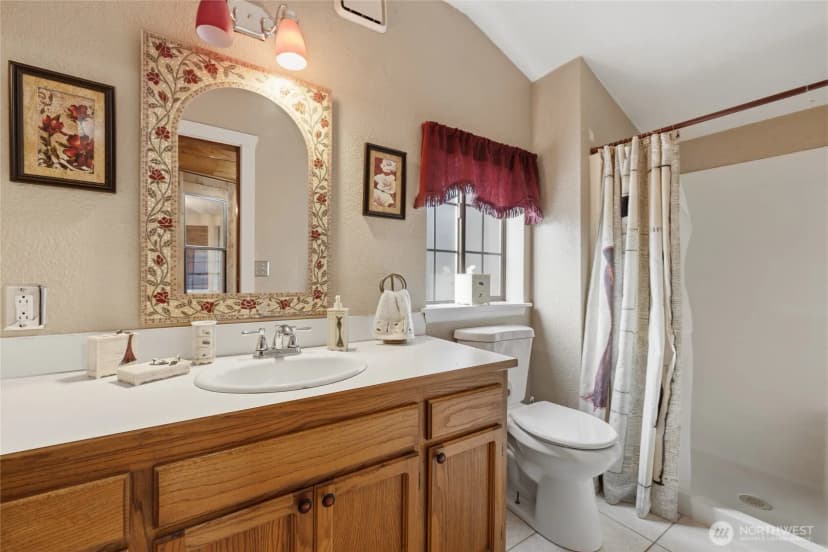 Property photo for 5704 69th Avenue Ct W, University Place photo 35