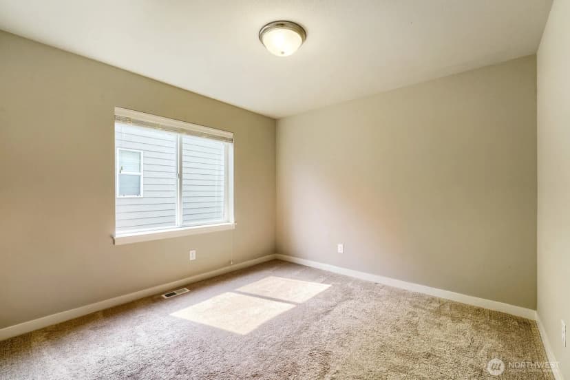 Property photo for 34211 Se Nye Street, Snoqualmie photo 28
