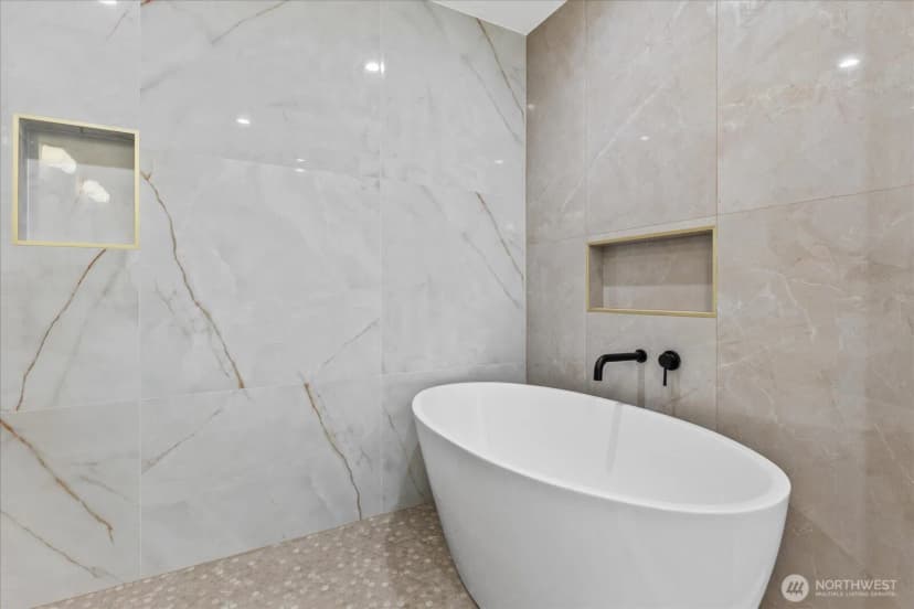 Property photo for 228 Sw 183rd Street, Normandy Park photo 21