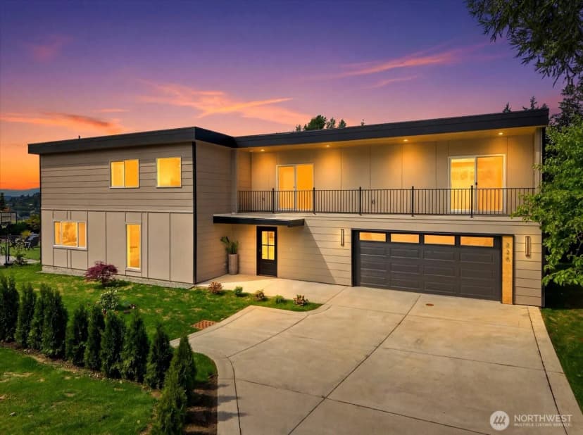 Property photo for 228 Sw 183rd Street, Normandy Park