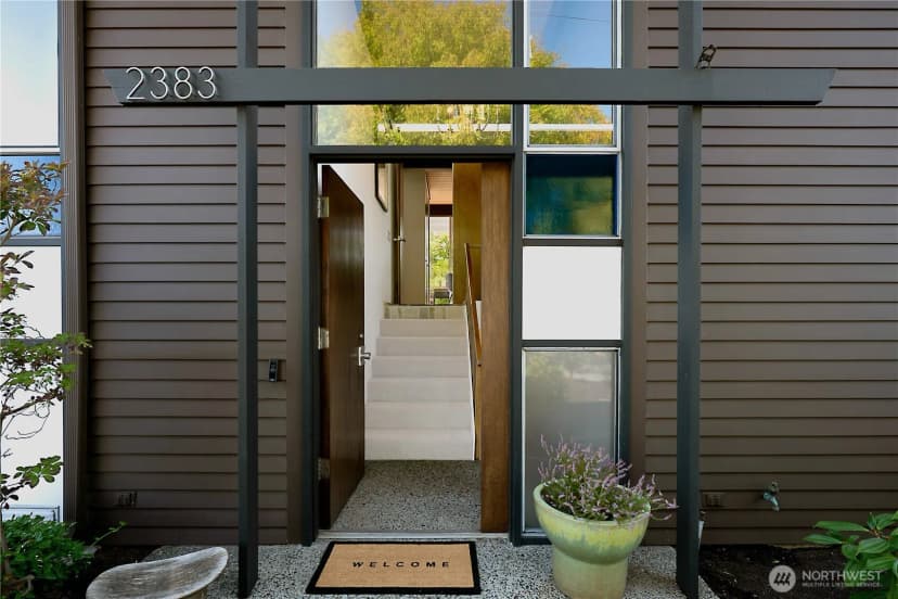 Property photo for 2383 Nw 89th Place, Seattle photo 3