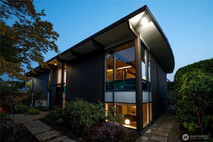 Property photo for 2383 Nw 89th Place, Seattle photo 31
