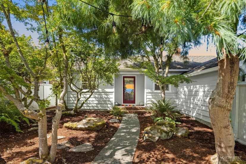 Property photo for 8609 41st Avenue Sw, Seattle photo 26