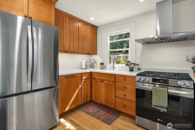 Property photo for 323 Nw 83rd Street, Seattle photo 9