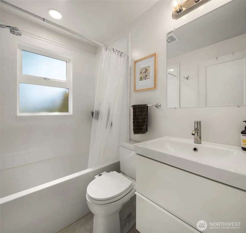 Property photo for 323 Nw 83rd Street, Seattle photo 14