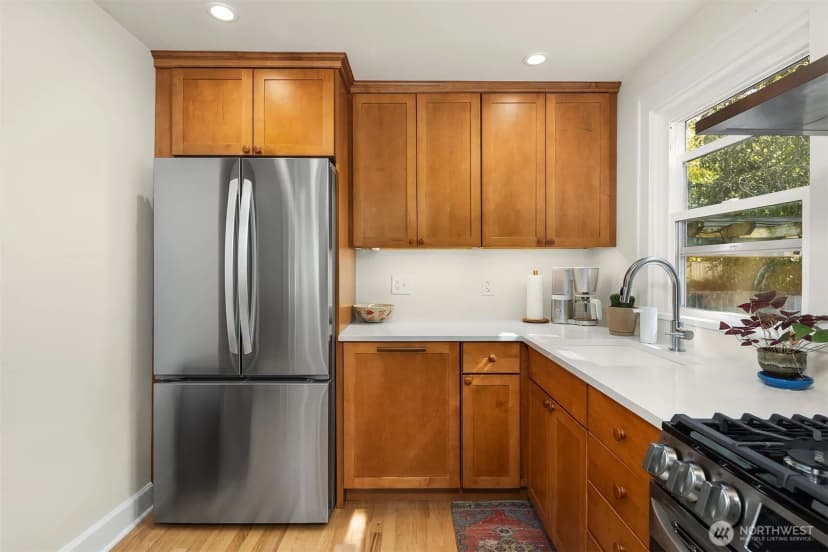 Property photo for 323 Nw 83rd Street, Seattle photo 10