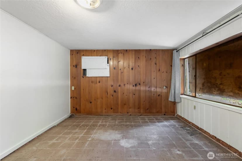 Property photo for 8400 32nd Avenue Sw, Seattle photo 22