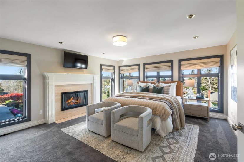 Property photo for 4550 49th Avenue Ne, Seattle photo 19