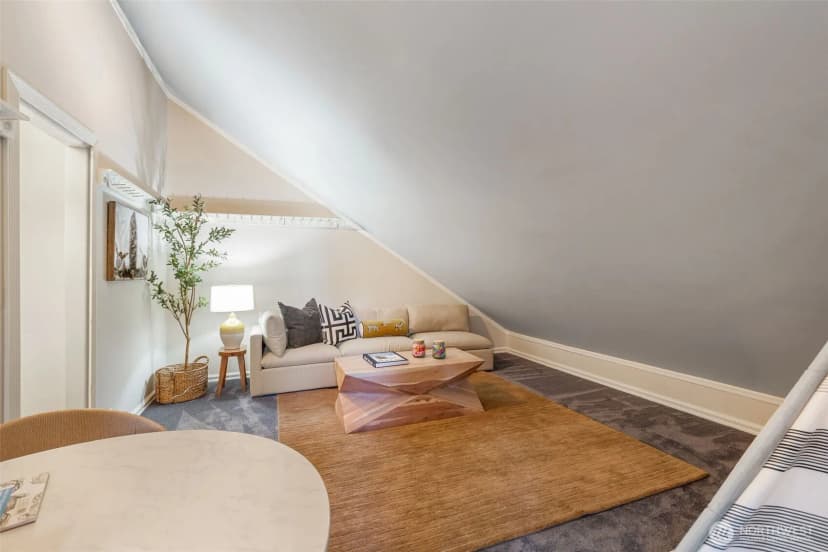 Property photo for 4550 49th Avenue Ne, Seattle photo 23