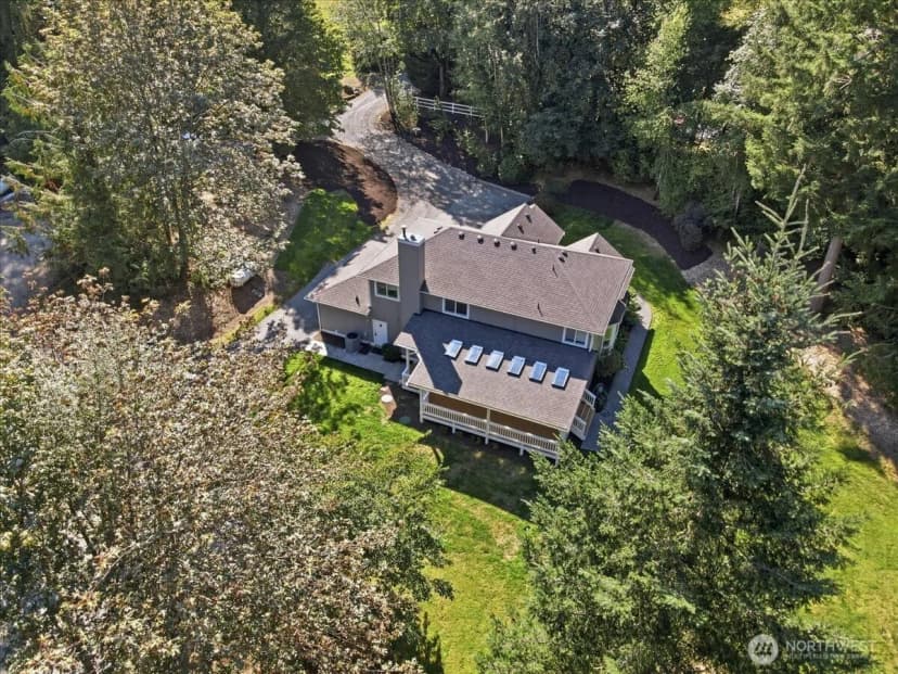 Property photo for 21304 Se 213th Street, Maple Valley photo 38