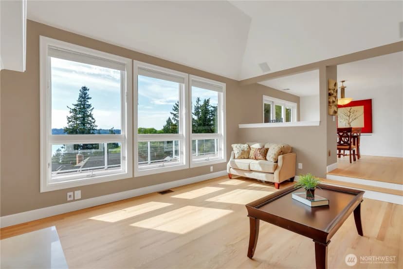 Property photo for 535 208th Avenue Ne, Sammamish photo 12