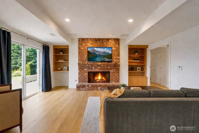 Property photo for 535 208th Avenue Ne, Sammamish photo 26