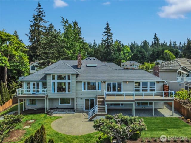 Property photo for 535 208th Avenue Ne, Sammamish photo 4