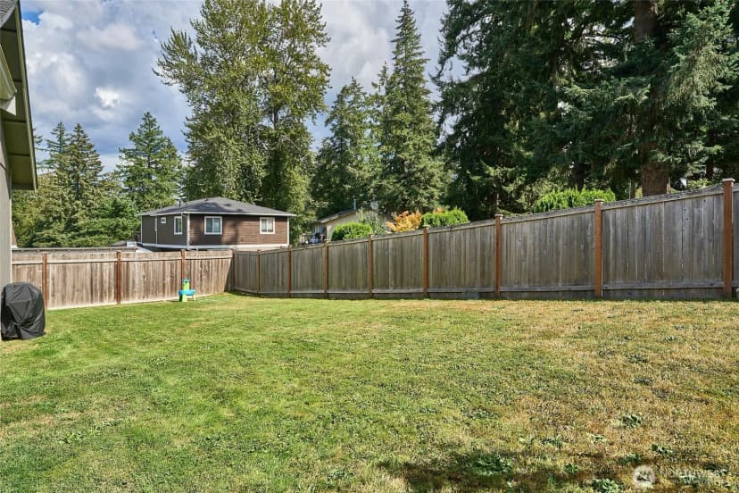 Property photo for 26336 220th Pl Se, Maple Valley photo 19