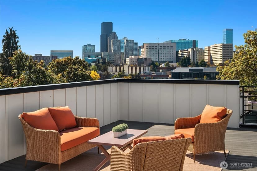 Property photo for 908 15th Avenue #b, Seattle photo 9