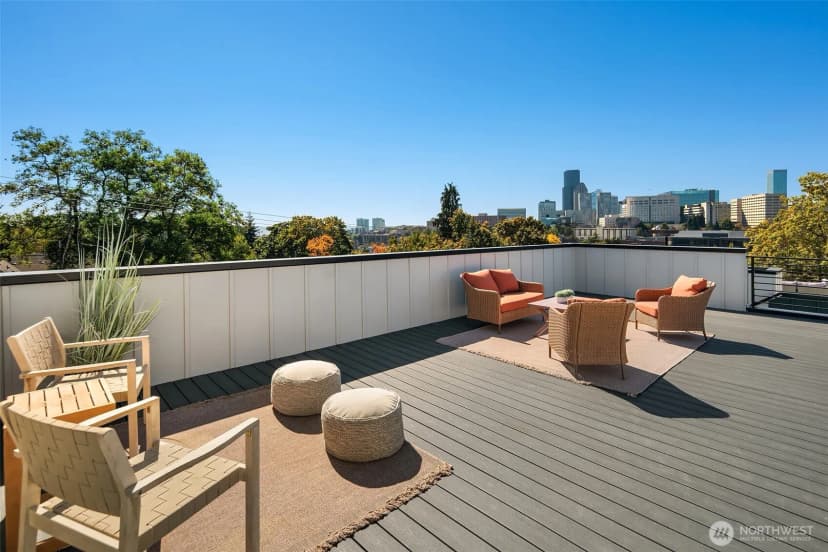 Property photo for 908 15th Avenue #b, Seattle photo 8