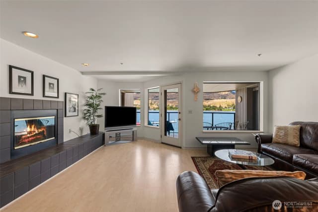 Property photo for 103 N Park Street #332, Chelan photo 3