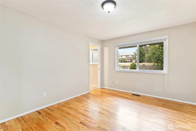 Property photo for 1511 N Orchard Street, Tacoma photo 12