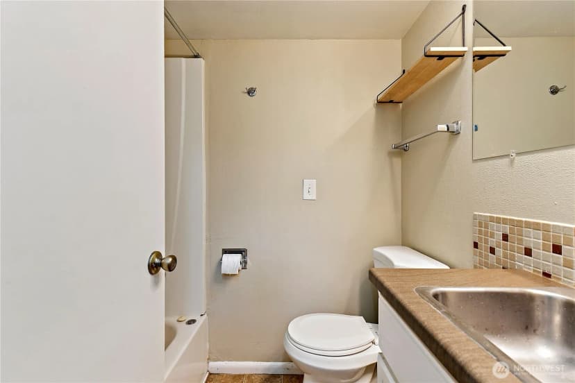 Property photo for 1511 N Orchard Street, Tacoma photo 18