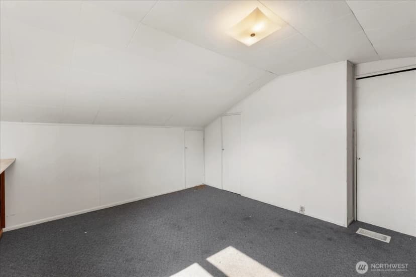 Property photo for 12286 Shorewood Drive Sw, Seattle photo 25