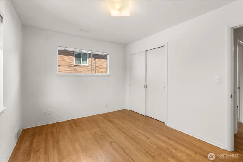 Property photo for 12286 Shorewood Drive Sw, Seattle photo 12