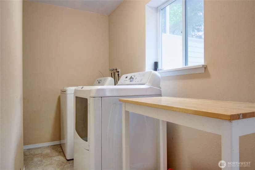Property photo for 415 Manito Drive, Mount Vernon photo 25