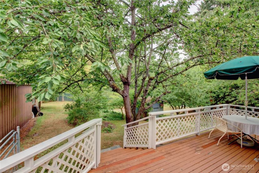 Property photo for 415 Manito Drive, Mount Vernon photo 13