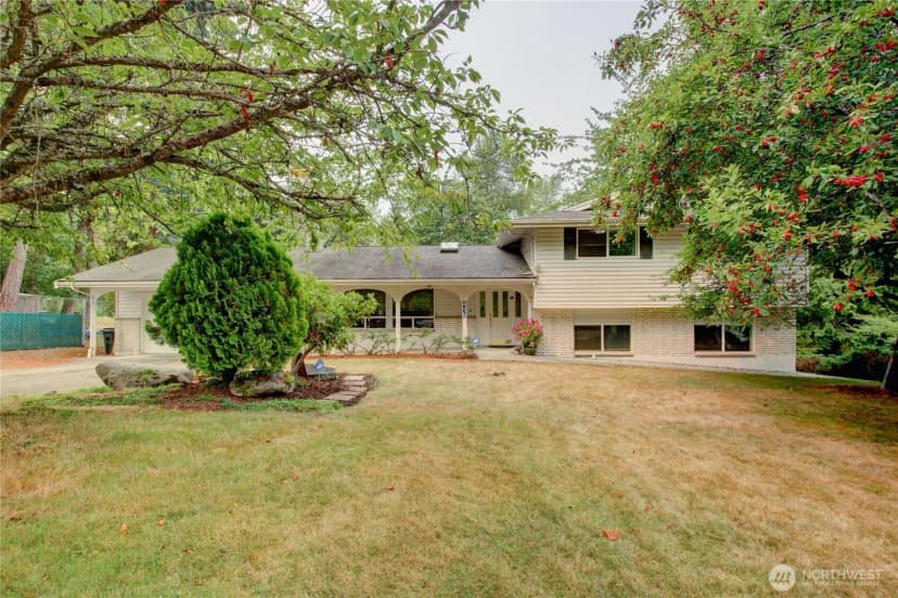 Property photo for 415 Manito Drive, Mount Vernon