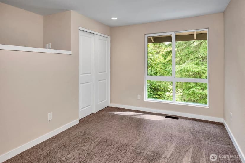 Property photo for 15724 168th Avenue Ne, Woodinville photo 28