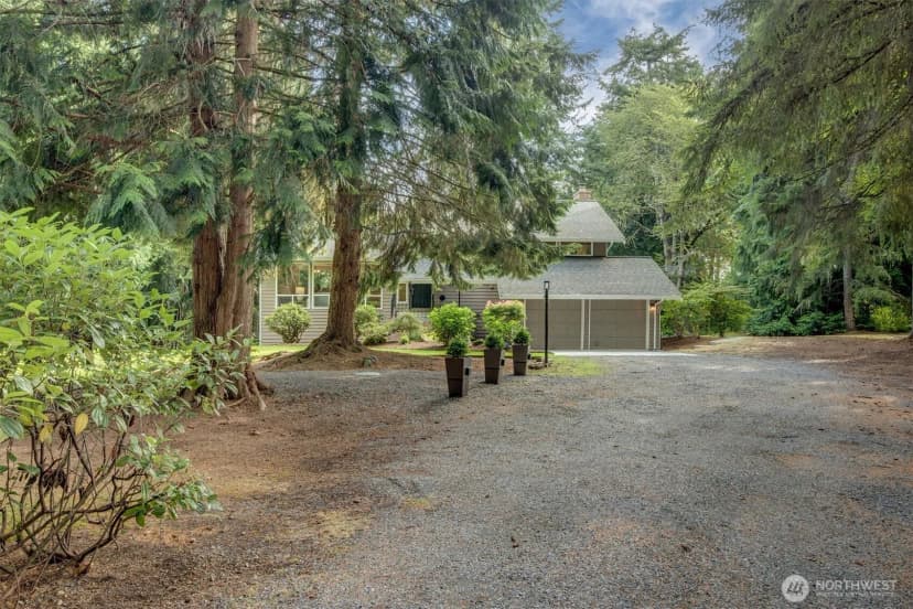 Property photo for 15724 168th Avenue Ne, Woodinville photo 35