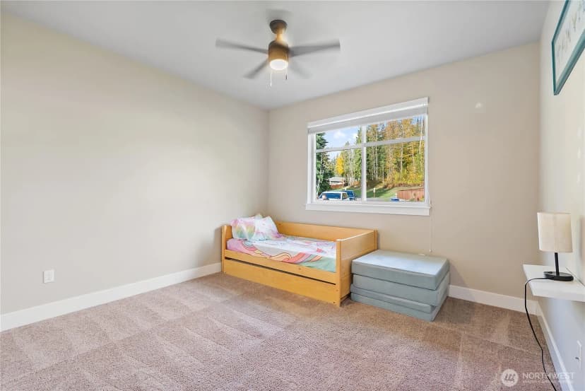 Property photo for 14025 107th Place Ne, Lake Stevens photo 19