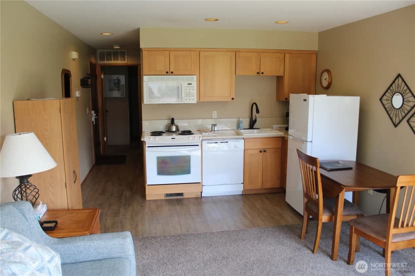Property photo for 100 Lake Chelan Shores Drive #17-3c, Chelan photo 8