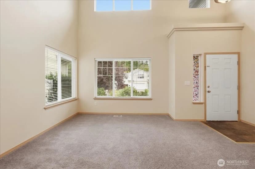 Property photo for 15410 87th Avenue E, Puyallup photo 4
