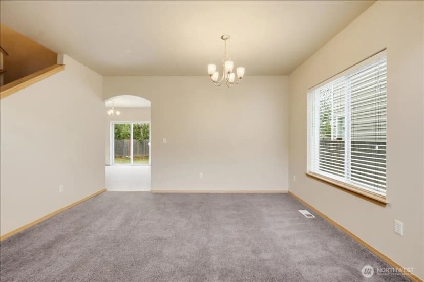 Property photo for 15410 87th Avenue E, Puyallup photo 6