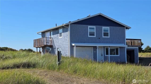 Property photo for 33211 G Street, Ocean Park photo 4