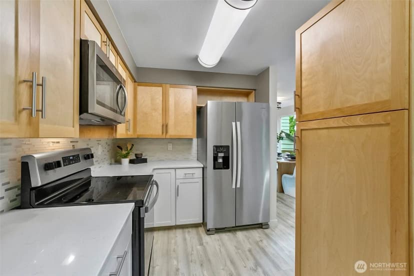 Property photo for 6205 Ne 125th Street, Kirkland photo 30